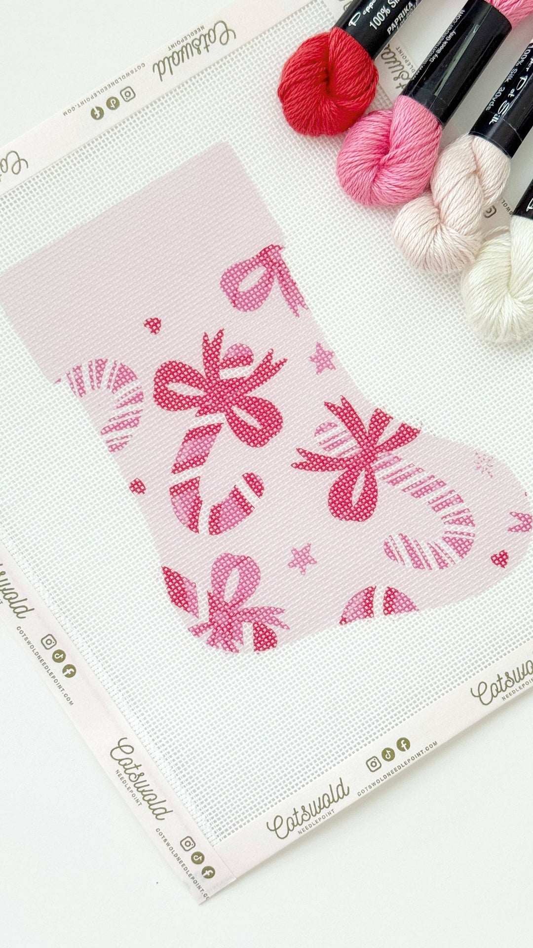 Candy Cane Bows Mini Christmas Needlepoint Canvas