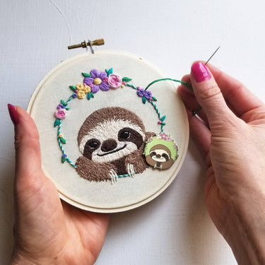 Translation missing: en.Smiling Sloth Embroidery Kit by Jessica Long