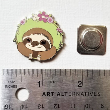 Translation missing: en.Happy Sloth Enamel Needle Minder