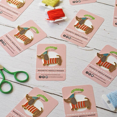 Translation missing: en.Sausage Dog Dachshund Needle Minder