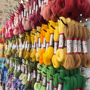 Translation missing: en.Appletons 2 Ply Crewel Wool Skeins: Colors 101-548