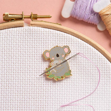 Translation missing: en.Koala Needle Minder