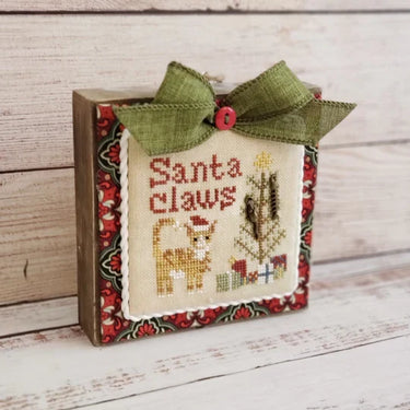 Translation missing: en.Santa Claws INCLUDES ORNAMENTS